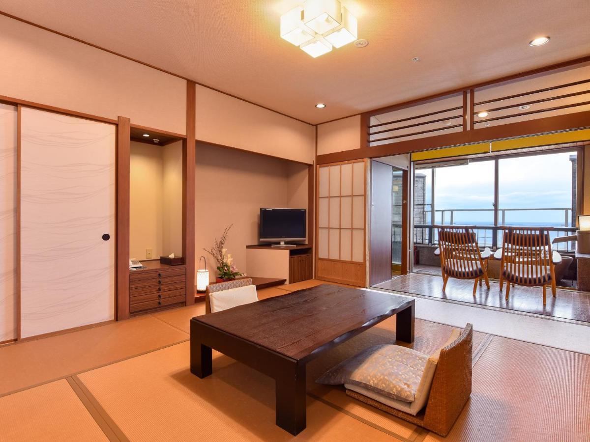Hotel Sanrakuso Shirahama Luaran gambar